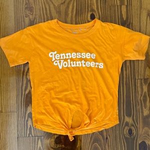 Women’s crop Tennessee Vols tshirt! NWOT